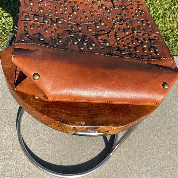 Patricia Nash Toscano tote with studs and rivets - Picture 7 of 10